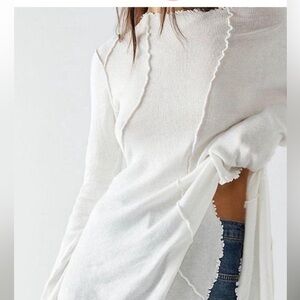 We The Free Free People asymmetric oversized thermal top with fluted hem size M